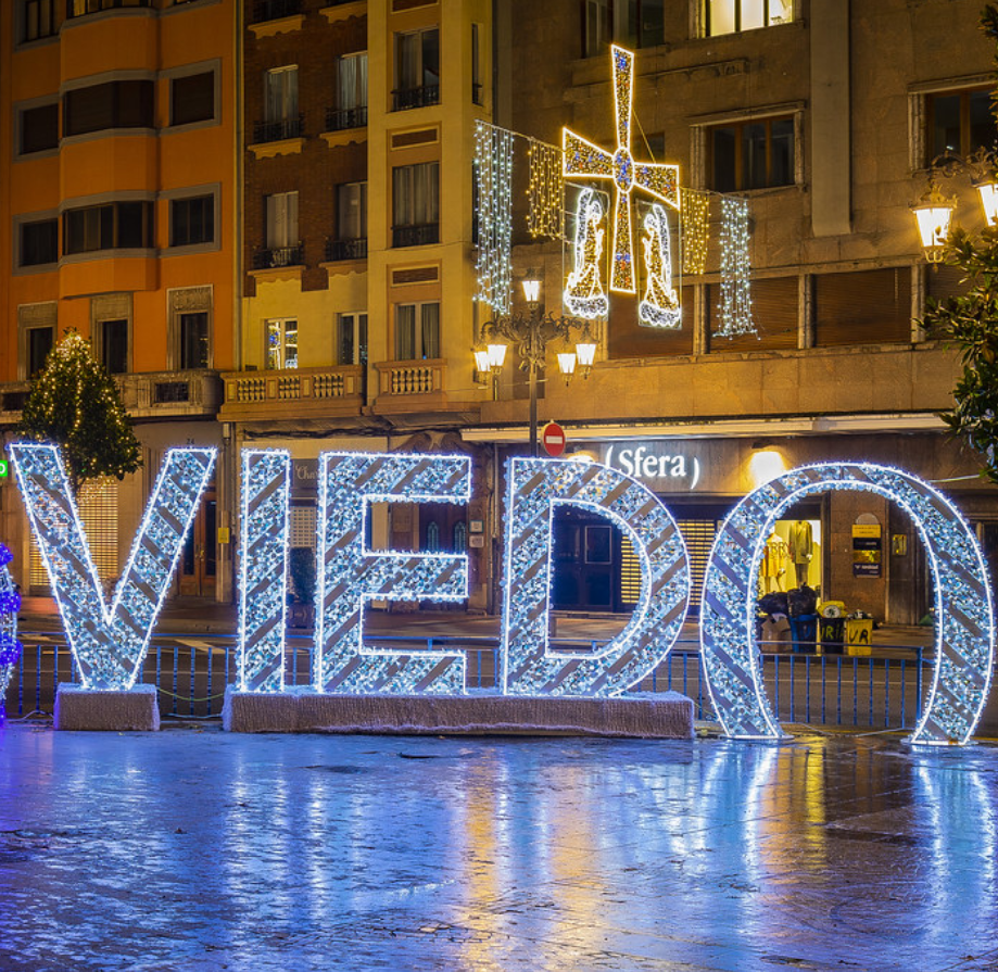 في الهواء الطلق 3D مضيئة عيد الميلاد السنة الجديدة تسجيل مجلس LED عزر الديكور الخفيفة