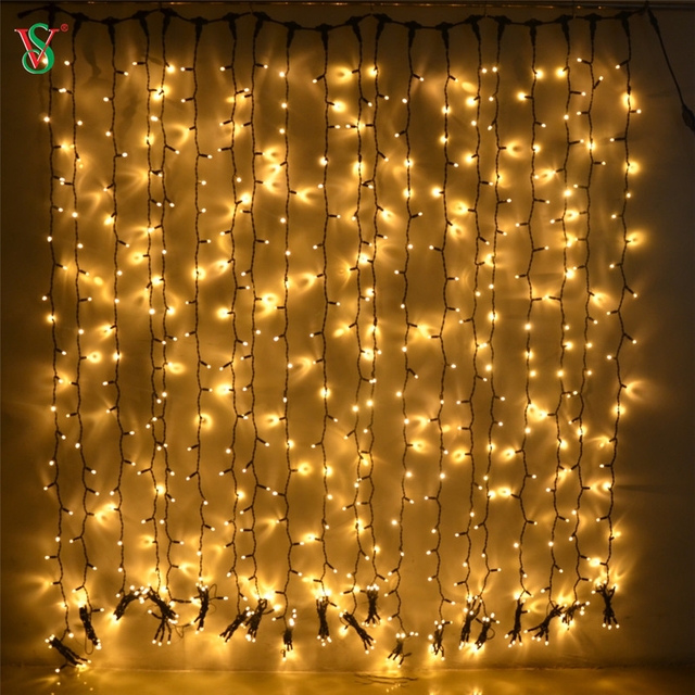 سلسلة إضاءة ستارة LED لتزيين فناء المطعم