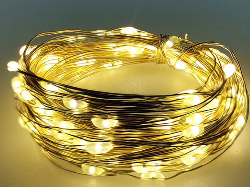 دليلك لإضاءة عيد الميلاد