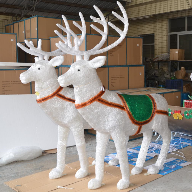 في الهواء الطلق شارع شارع الحافز الأكريليك الرنة سانتا كلوز مع ضوء زخار